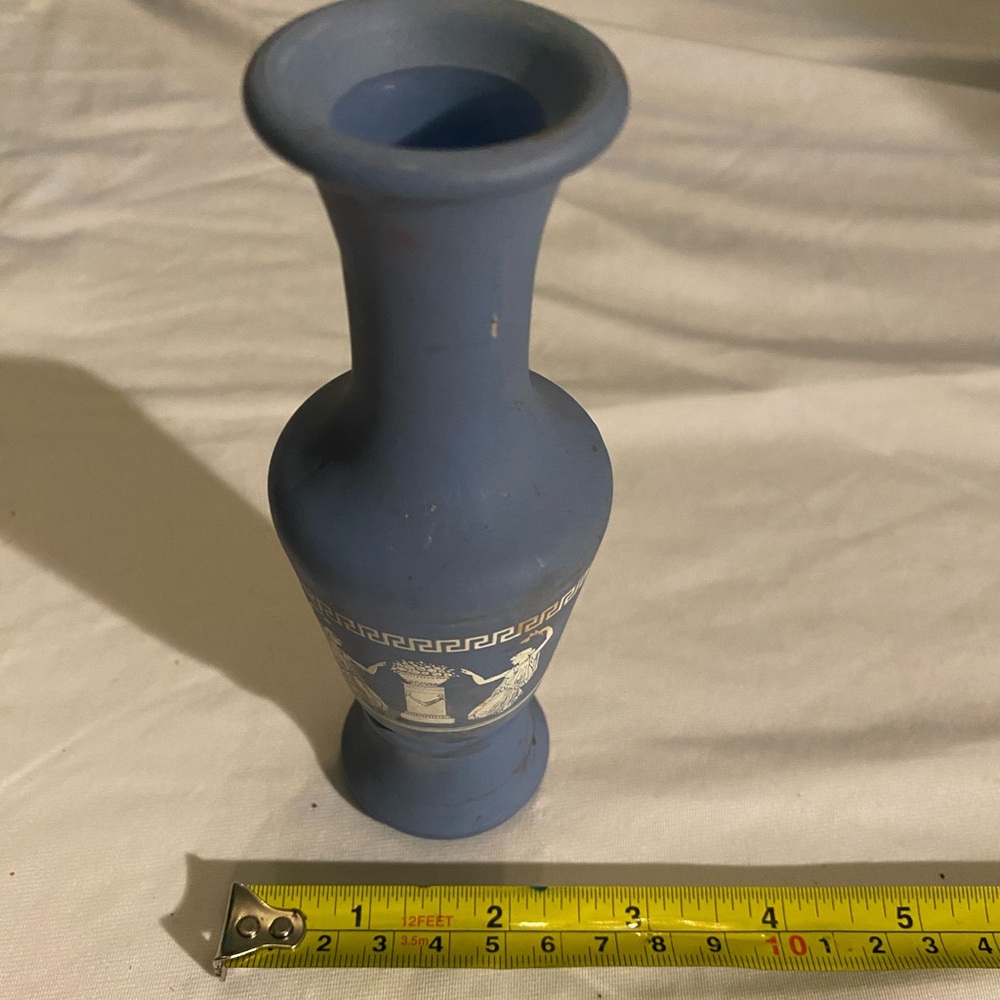 Avon Wedgewood Blue and White Greek Key with people 11" tall vase Jasperware .
